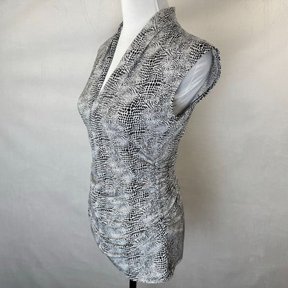Vince Camuto Top Sz S VNeck Sleeveless White Black Print Pullover Side Ruching