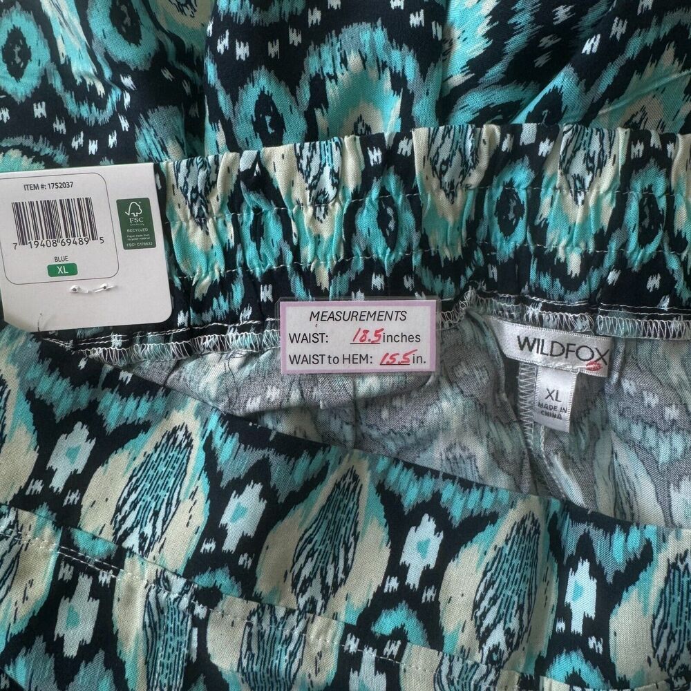 Wildfox Women Sz XL Relaxed Fit Pull-On Shorts Green Multicolor Pockets