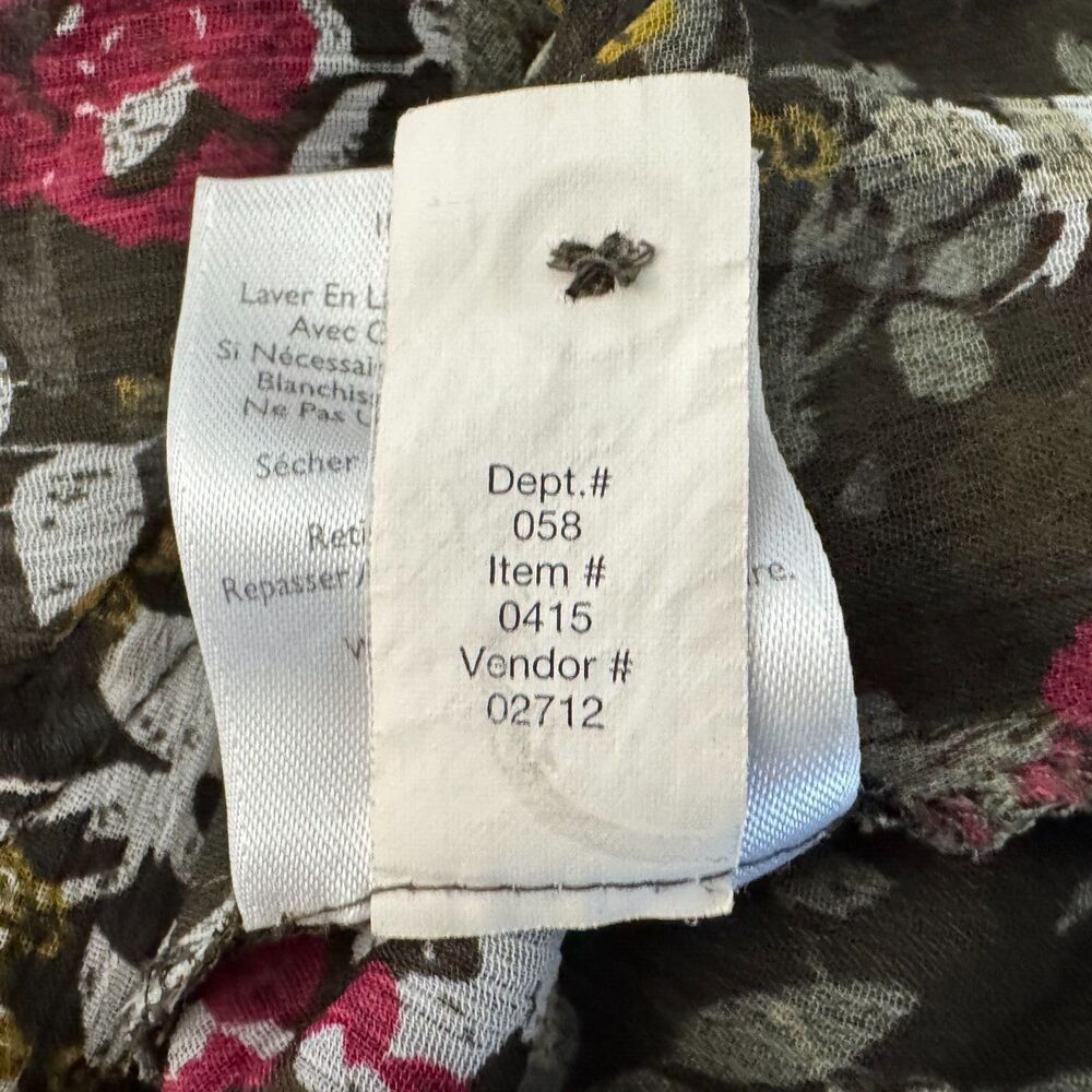 Eddie Bauer Women Sz XS Sheer Green Floral Blouse Roll Up Sleeves Button Down