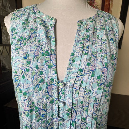 LOFT Top Sz S Light Blue Floral Pintuck Split Neck Henley Lined Fabric Button