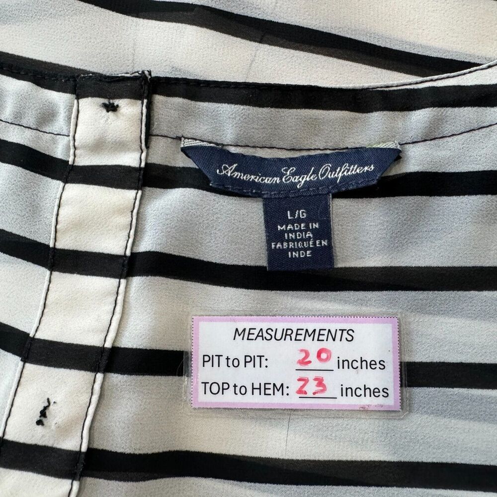 American Eagle Sheer Sz L Black White Striped Round Neck Back Accent Buttons