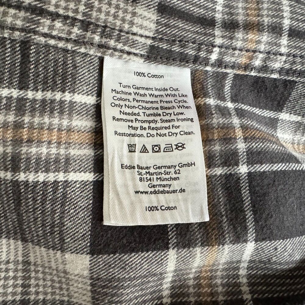 Eddie Bauer Men Sz S Flannel Shirt Black/Gray Plaid Long Sleeve Cotton Button Up