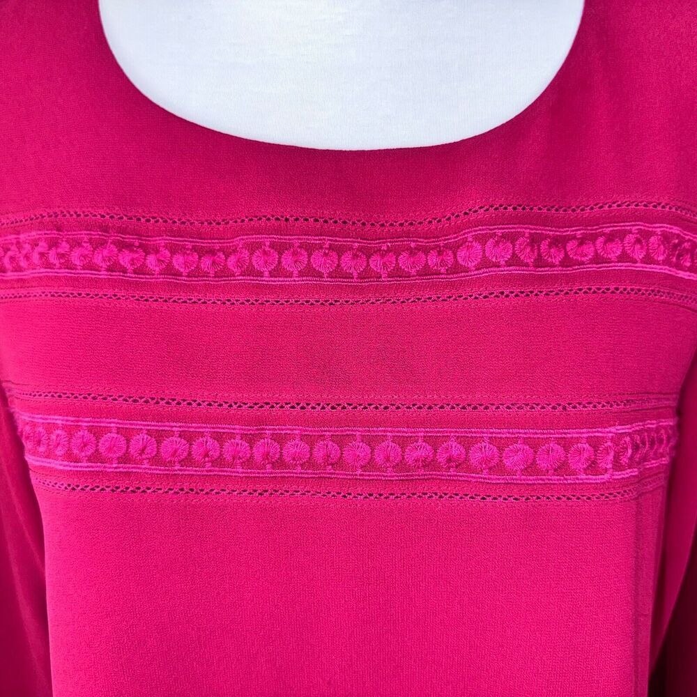 Naked Zebra Blouse Sz M Round Neck Keyhole Back Embroidered 3/4 sheer sleeves
