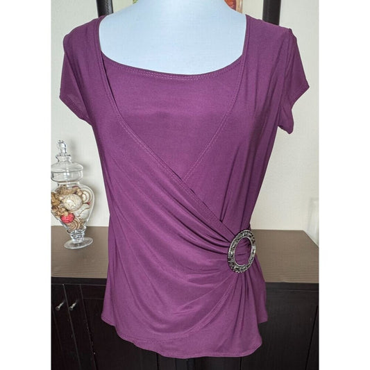 Jason Maxwell Blouse Sz M Purple Surplice Round Neck Short Sleeve Decor Buckle