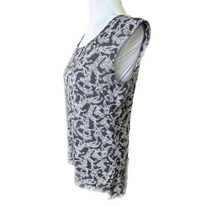 The Limited Women Top Sz XS Black White Paisley Print Round Neck Cap Sleeves