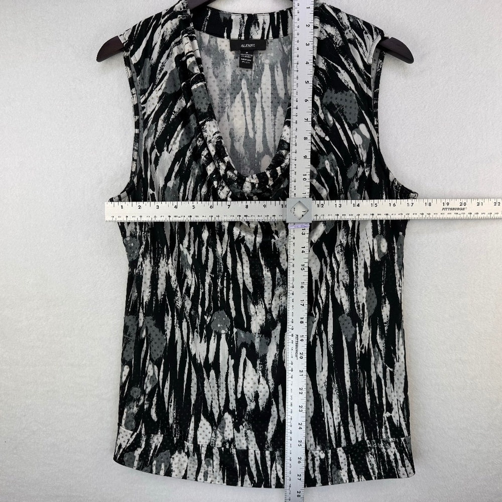 Alfani Ladies Cowl Neck Top Sz M Sleeveless black white beige dots