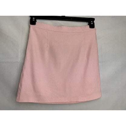 Forever 21 Mini Skirt Size 27 Mini Plaid Pink and White side zipper and button