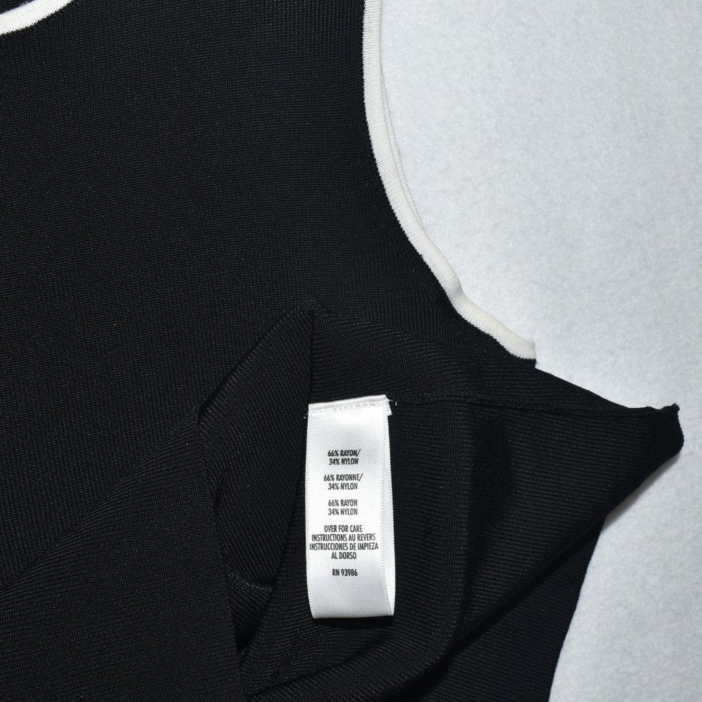 Petite Sophisticate Women Sz M Tank Top Size S Black Round Neck Sleeveless