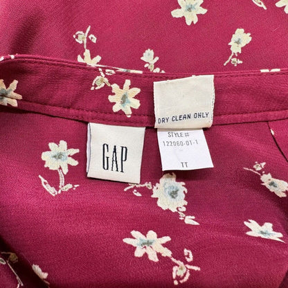 Gap Ladies Flare Skirt Sz 1 Rayon Burgundy white flowers Buttons left front side