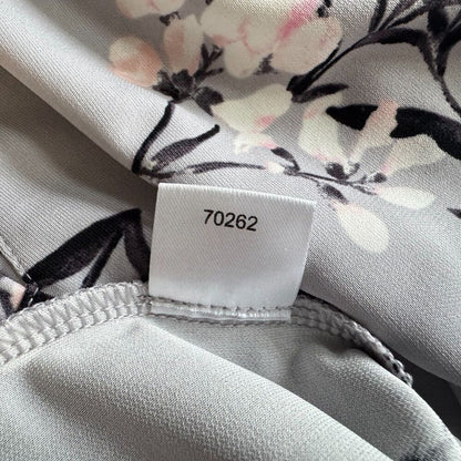 Ann Taylor Blouse Sz S Gray Floral Flutter Elbow Length Sleeve Split Neckline