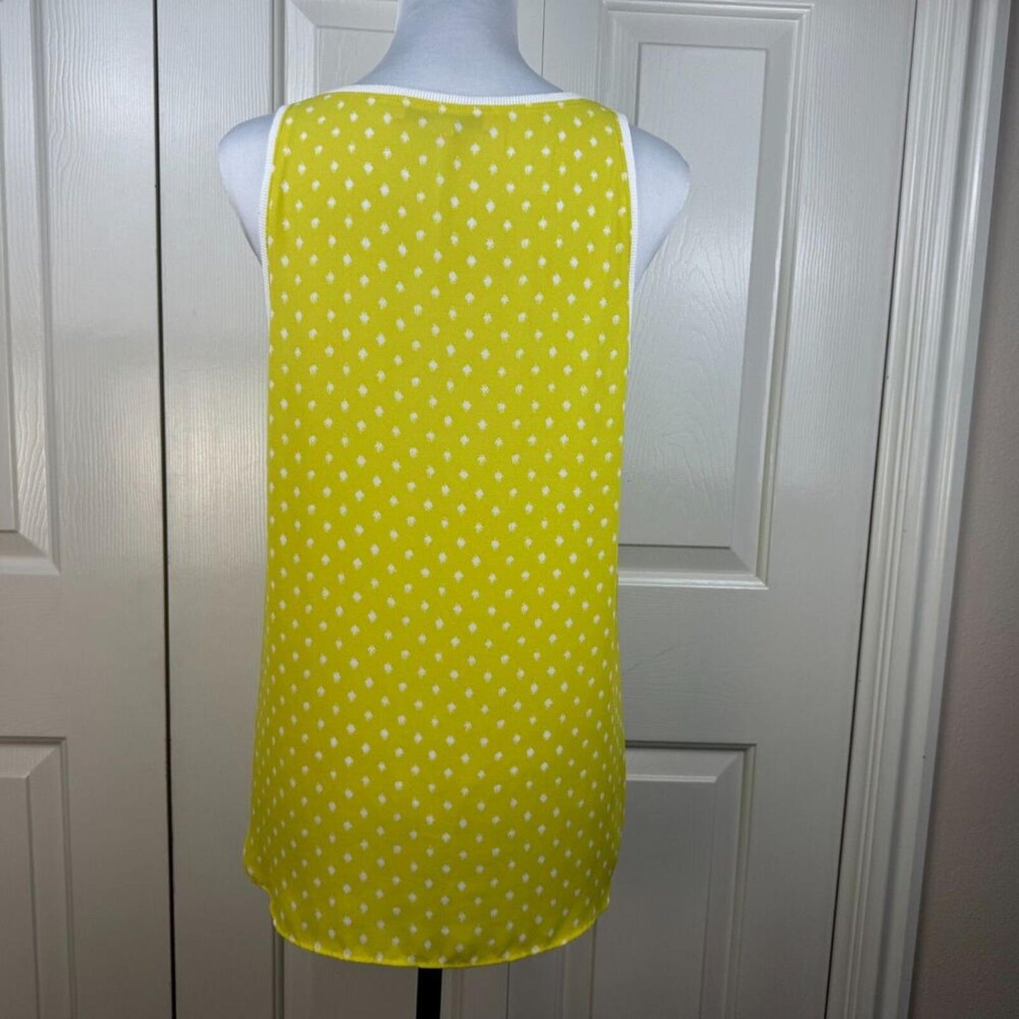 LOFT Women Sheer Top Sz S Yellow and White Polka Dots Sleeveless Knit Trim