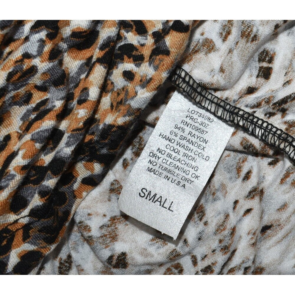 One West Top Sz S Long Sleeve V-Neck Ruched Center Animal Print