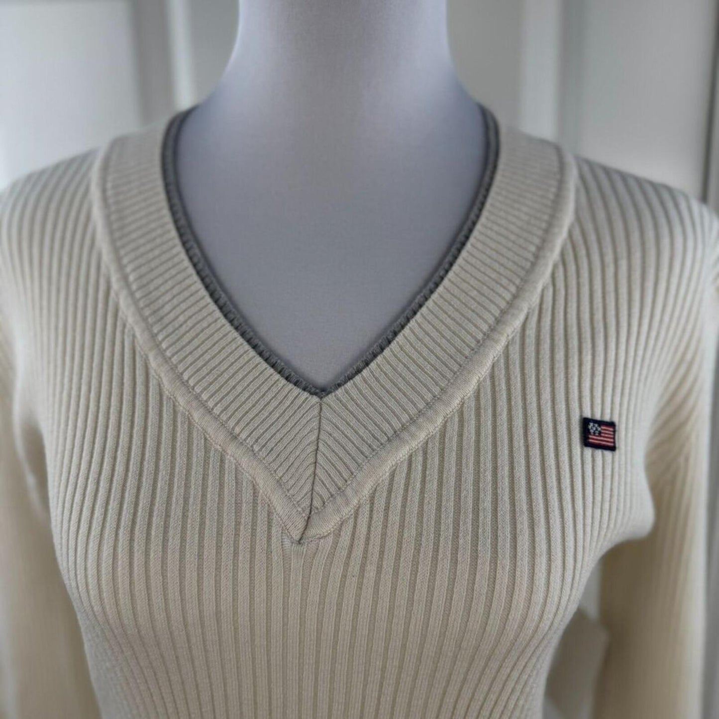 U.S. Polo Assn Women Medium Ribbed V Neck Sweater Cream Long Sleeve NWT