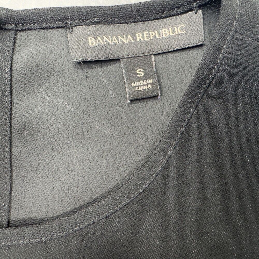 Banana Republic Women Blouse Sz S Black Sleeveless Cut Out Design Back Keyhole