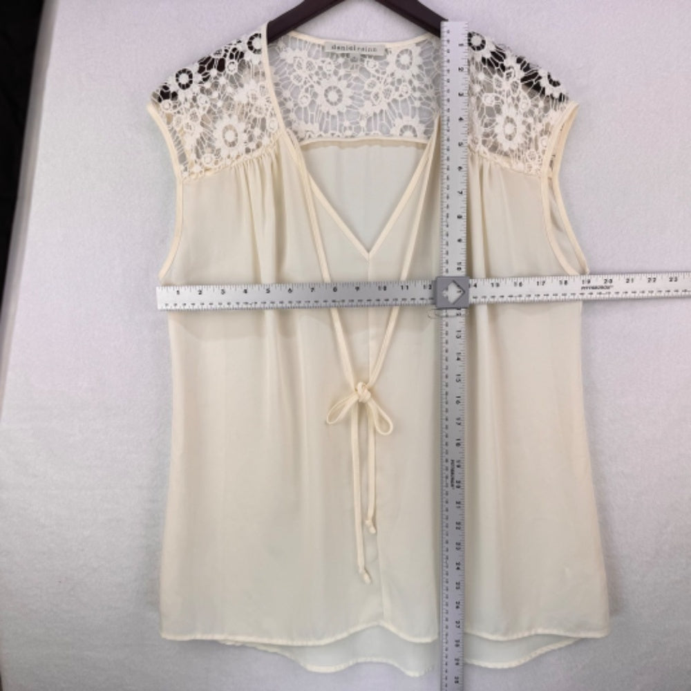 Daniel Rainn Ladies Top Sz M Sheer Cream and crochet lace shoulder neckline