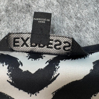 Express Women Top Sz XS Semi Sheer Zebra Black & White Round Neck Cap Sleeve