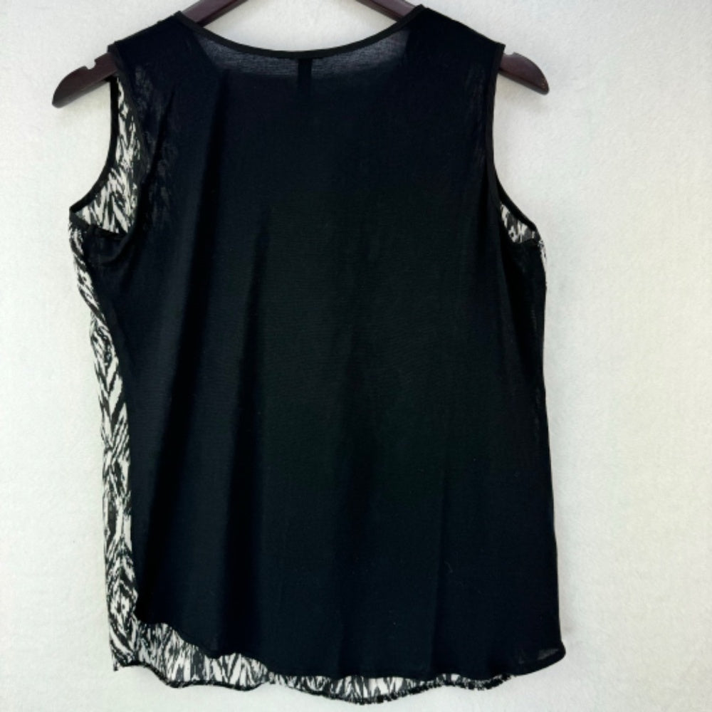Rendezvous Women Top Sz S Sleeveless black and white contrast trim solid black