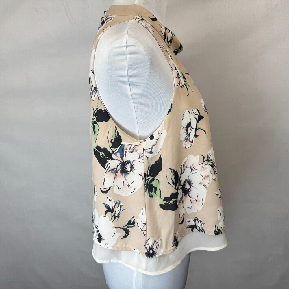 ASTR The Label Women Crop Top Sz S Beige Floral Chiffon Under Blouse Split Back