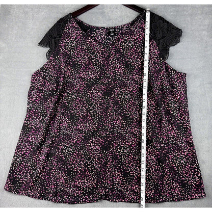 City Streets Top Sz 2X Black and Print Red Orange Lace Cap Sleeve V-Neck