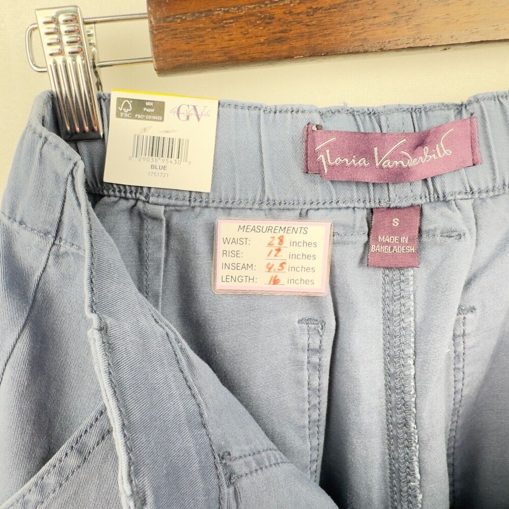 Gloria Vanderbilt Ladies Blue Utility Short Size S Zipper Pockets