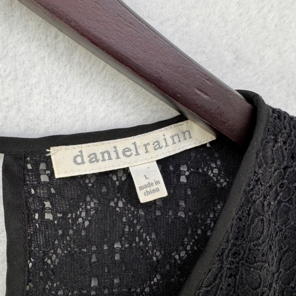 Daniel Rainn Ladies Blouse Sz L Sheer Black Tan Gray paisley Lace neckline