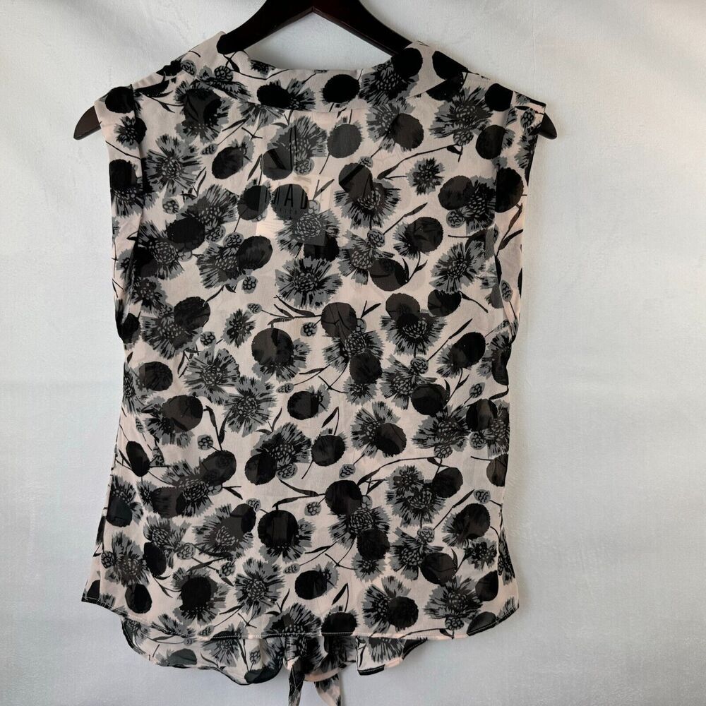 Made Fashion Week for Impulse Sheer Top Sz XS Collar VNeck cap sleeve pink black