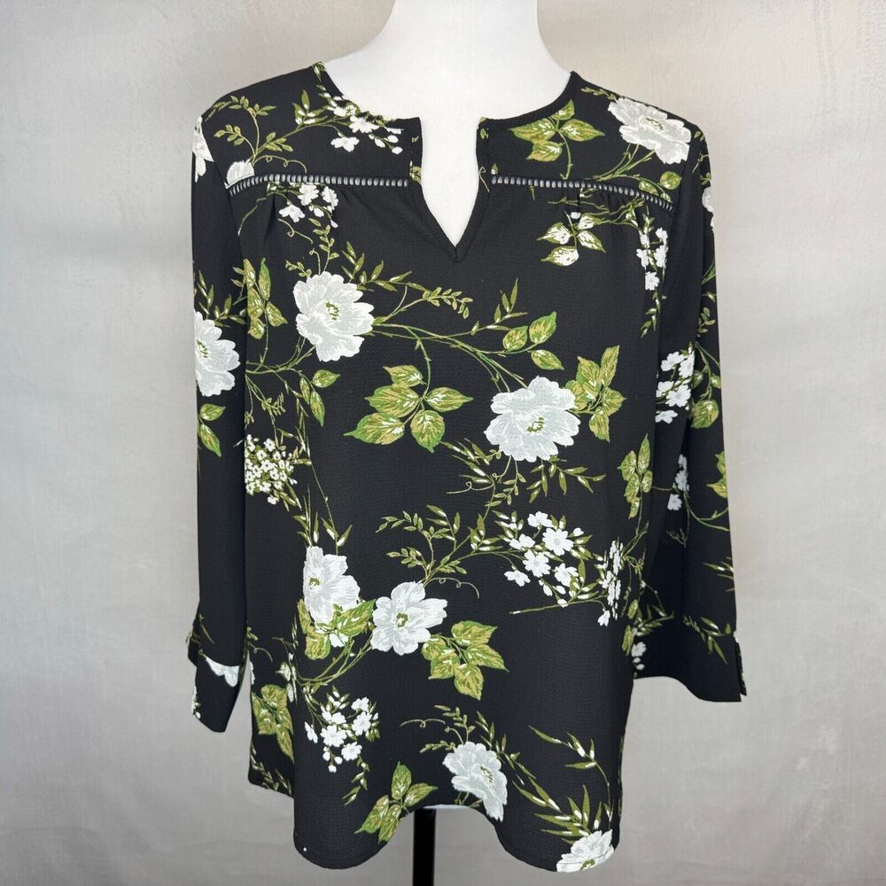 Fever Blouse Sz S Black Green White Floral Print VNeck Ladder Trim 3/4 Sleeves