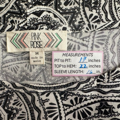Pink Rose Size M Top White and Black Print 3/4 Sleeve Boat Neck Back Slit