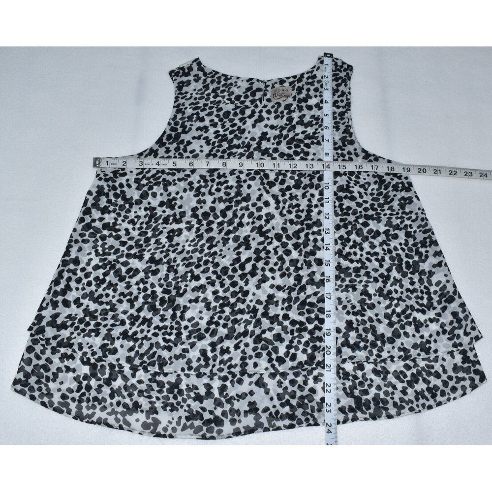 Como Vintage Sz S Shell Tank Layered Blouse White and Black