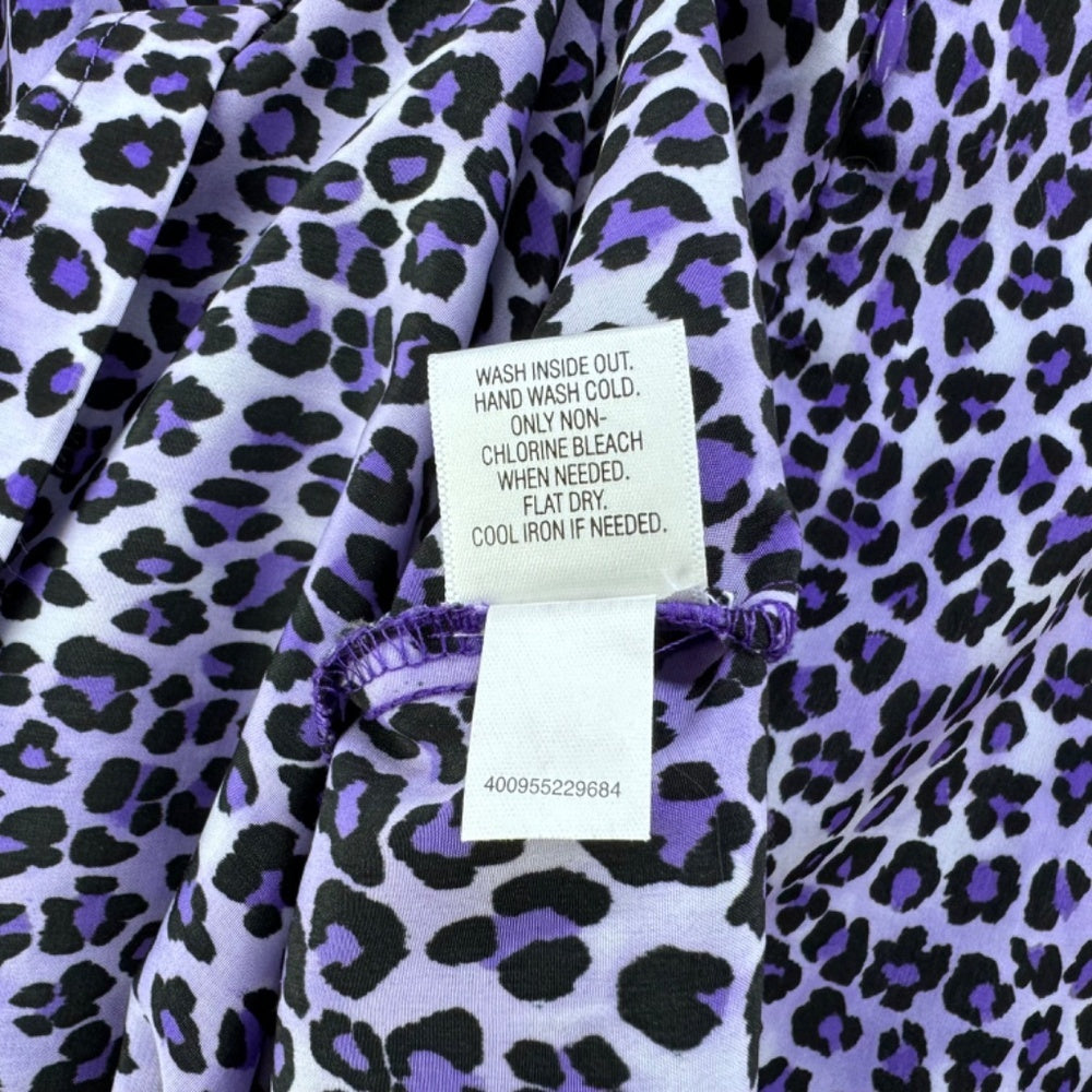Dana Buchman Top Women Sz L Purple animal print sleeveless slight V-Neck clasp