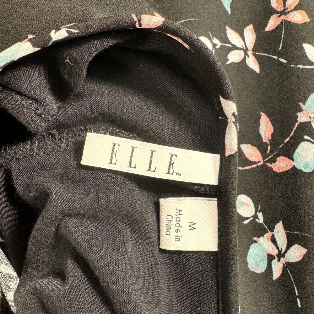 Elle Ladies Top Sz M Solid black under Tank Floral Bat Wing Sleeve top