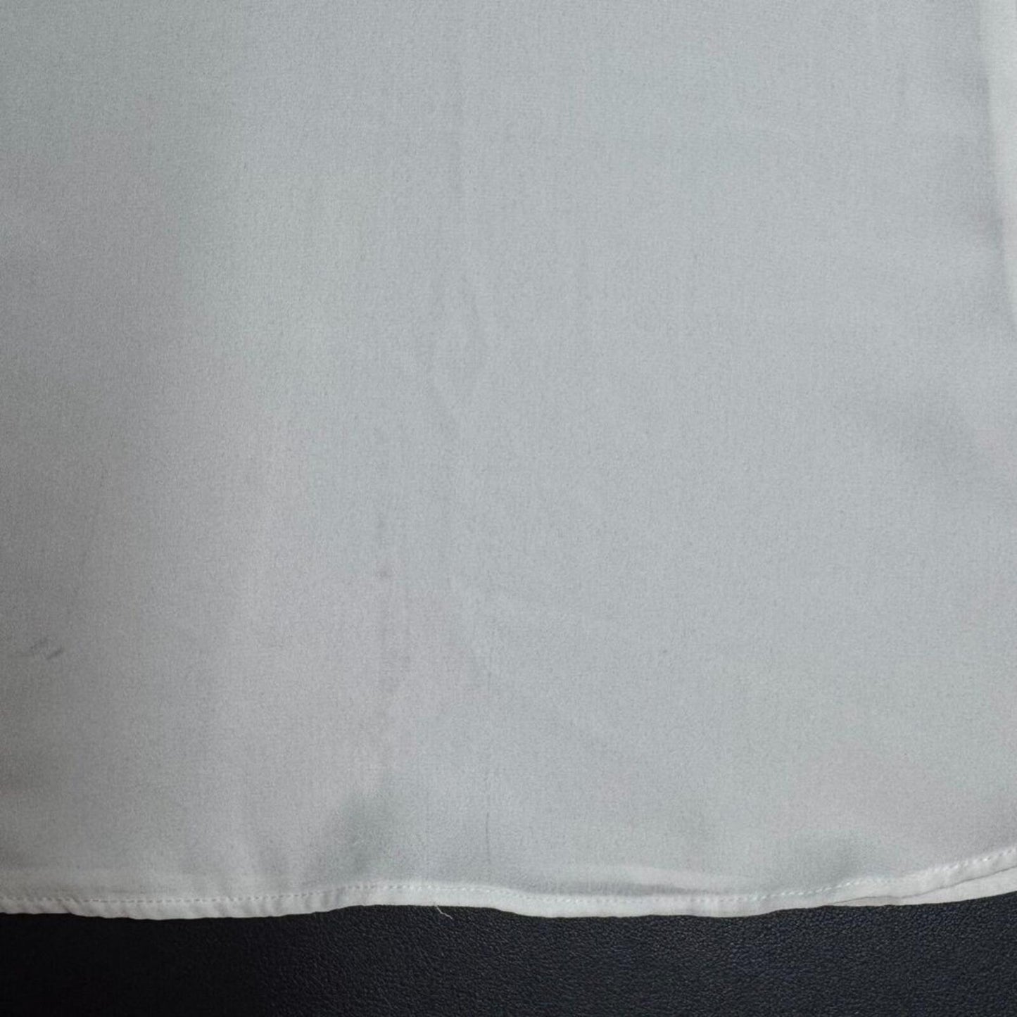 Zac & Rachel Top Sz M Sheer White Blouse Crochet Design On Front Sleeveless