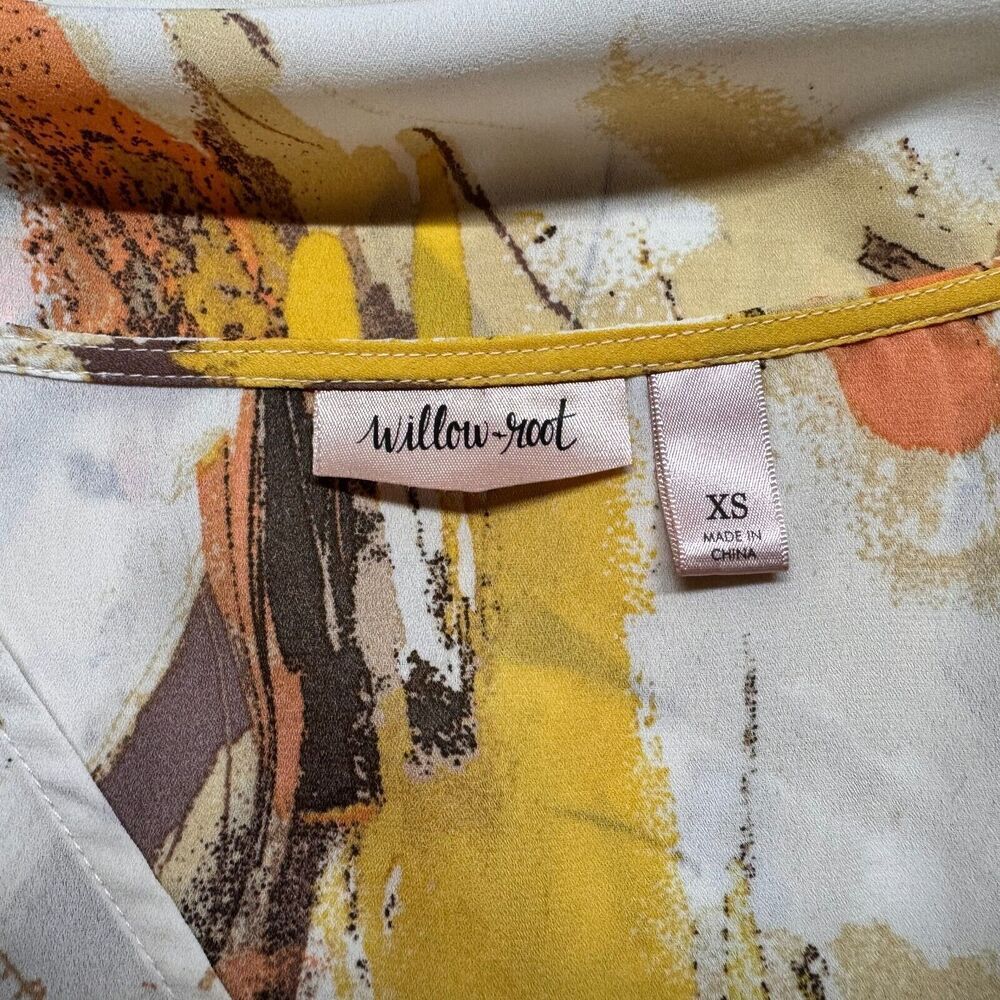 Willow & Root Ladies Blouse Sz XS V-Neck Flutter Sleeve Yellow Brown Peach Cream