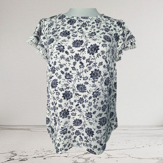 Angels Top Sz S White Navy Blue Floral Round Neck Flutter Sleeve Crochet Trim