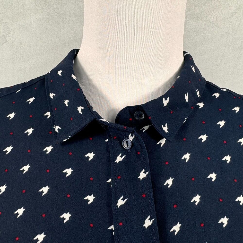 New York & Company Blouse Sz M Navy Blue Button Down Sleeveless Blouse