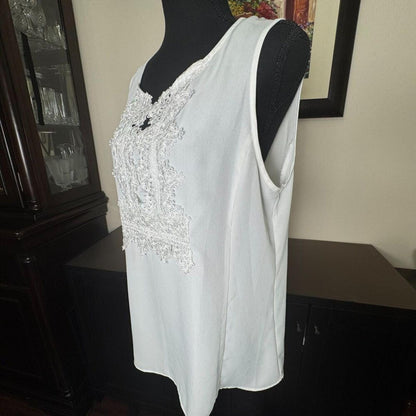Zac & Rachel Top Sz M Sheer White Blouse Crochet Design On Front Sleeveless