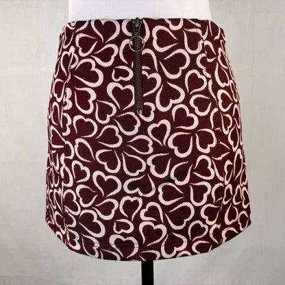 Urban Outfitters Mini Skirt Sz SP Burgundy All Over Print Hearts back zipper