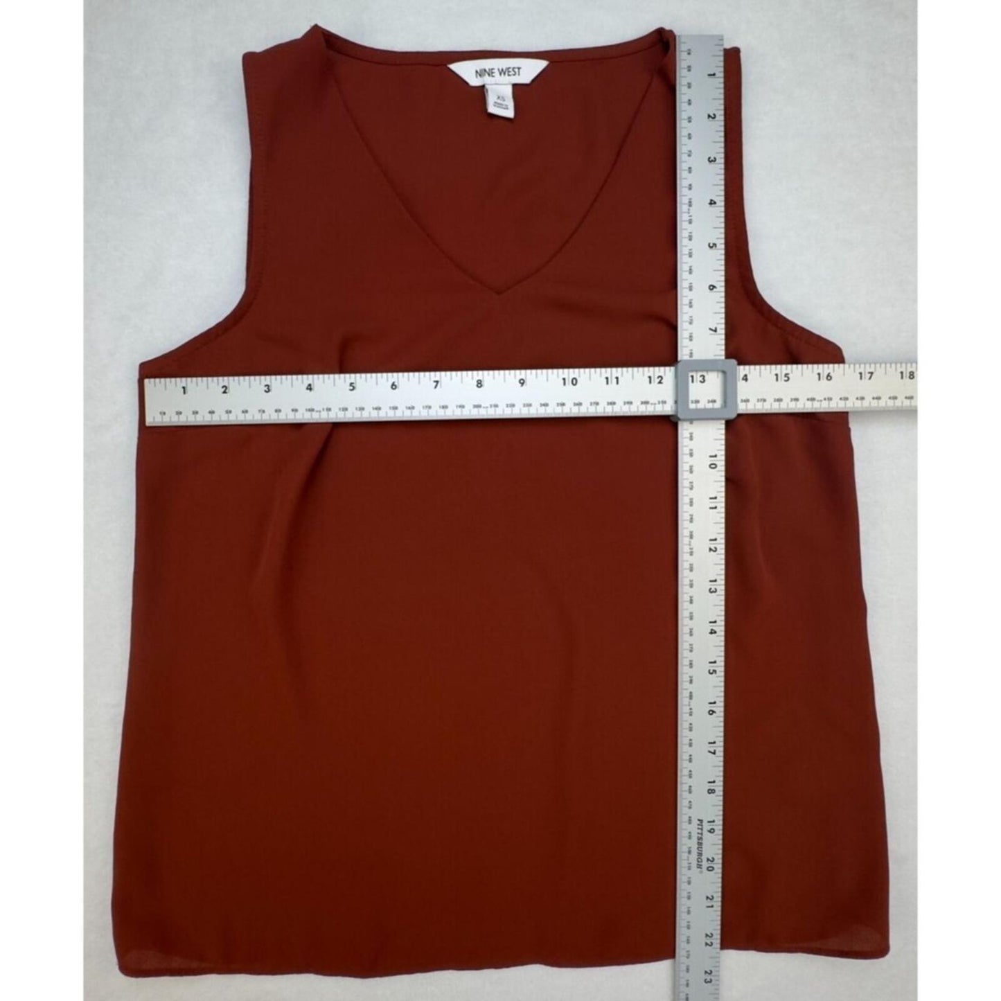 Nine West Top Sz XS Rust VNeck Sleeveless Layering Career