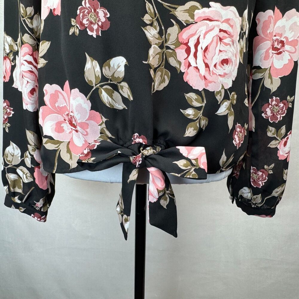 Guess Women Top Sz M Black Red Floral Print VNeck Front Waist Tie Cuffed Sleeves