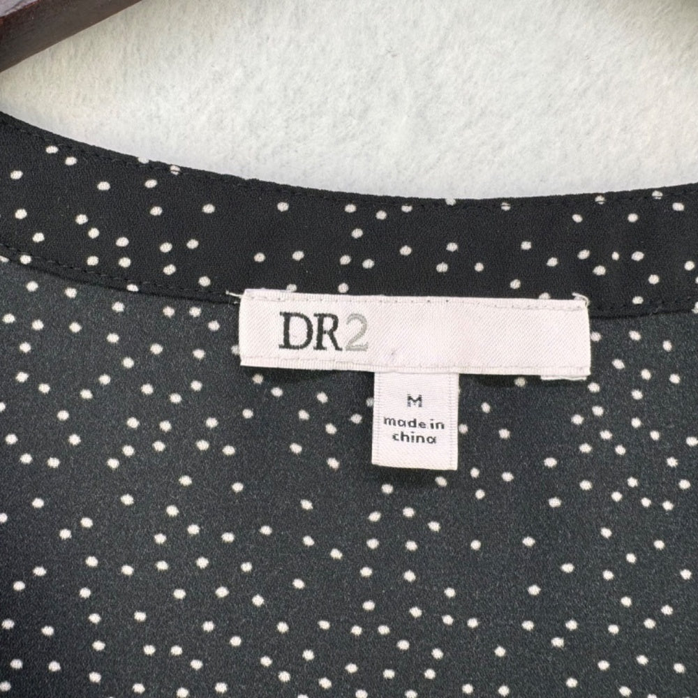 DR2 Ladies Top Sz M Black with white polka dots V-neck Sleeveless