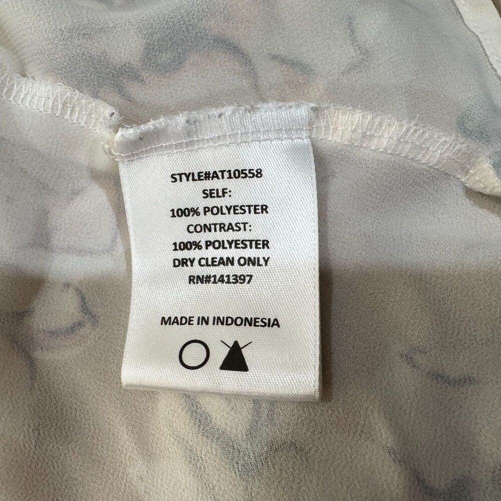 ASTR The Label Women Crop Top Sz S Beige Floral Chiffon Under Blouse Split Back
