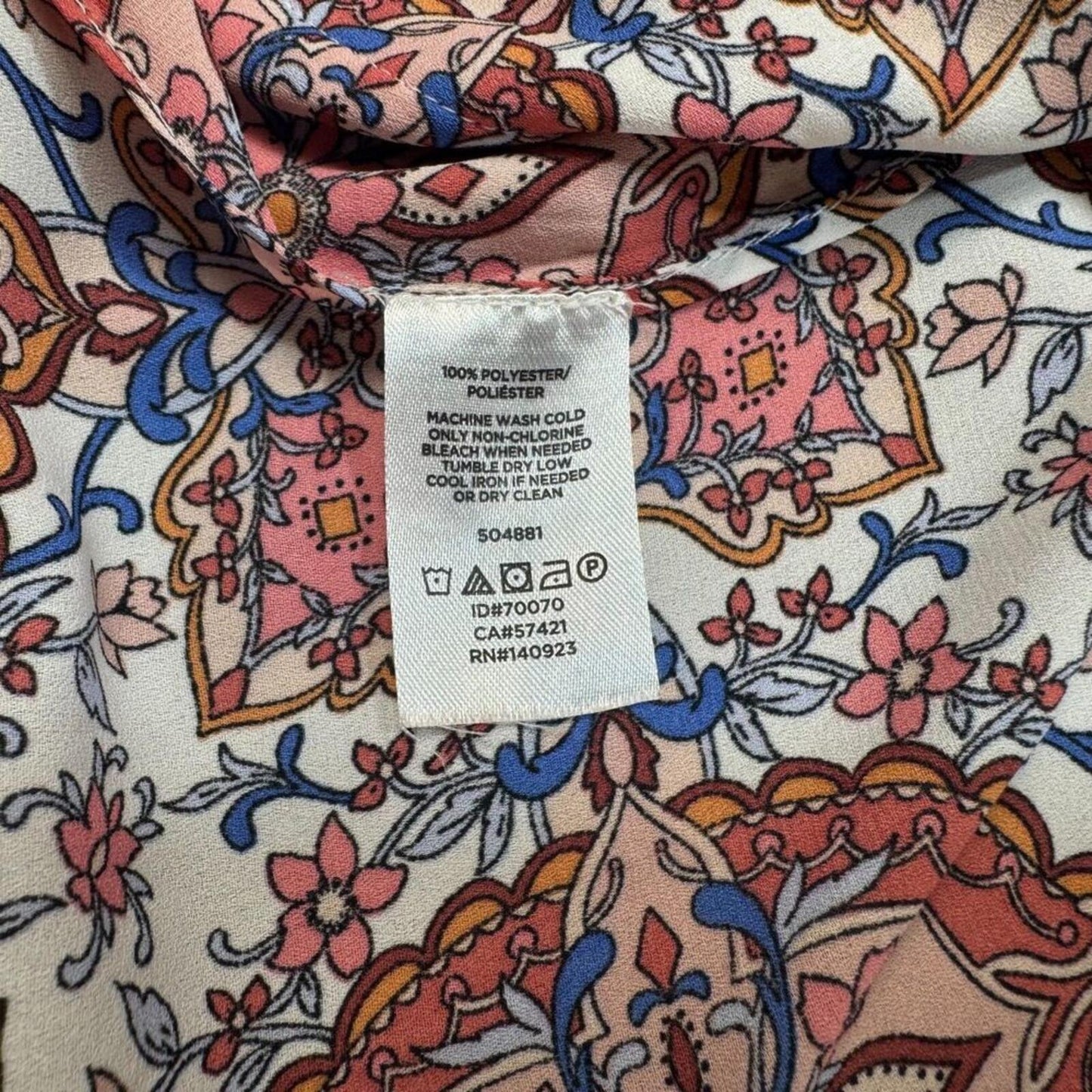 LOFT Women Top Sz S White Multicolor Boat Neck Cap Flutter Sleeve Back Cut Out