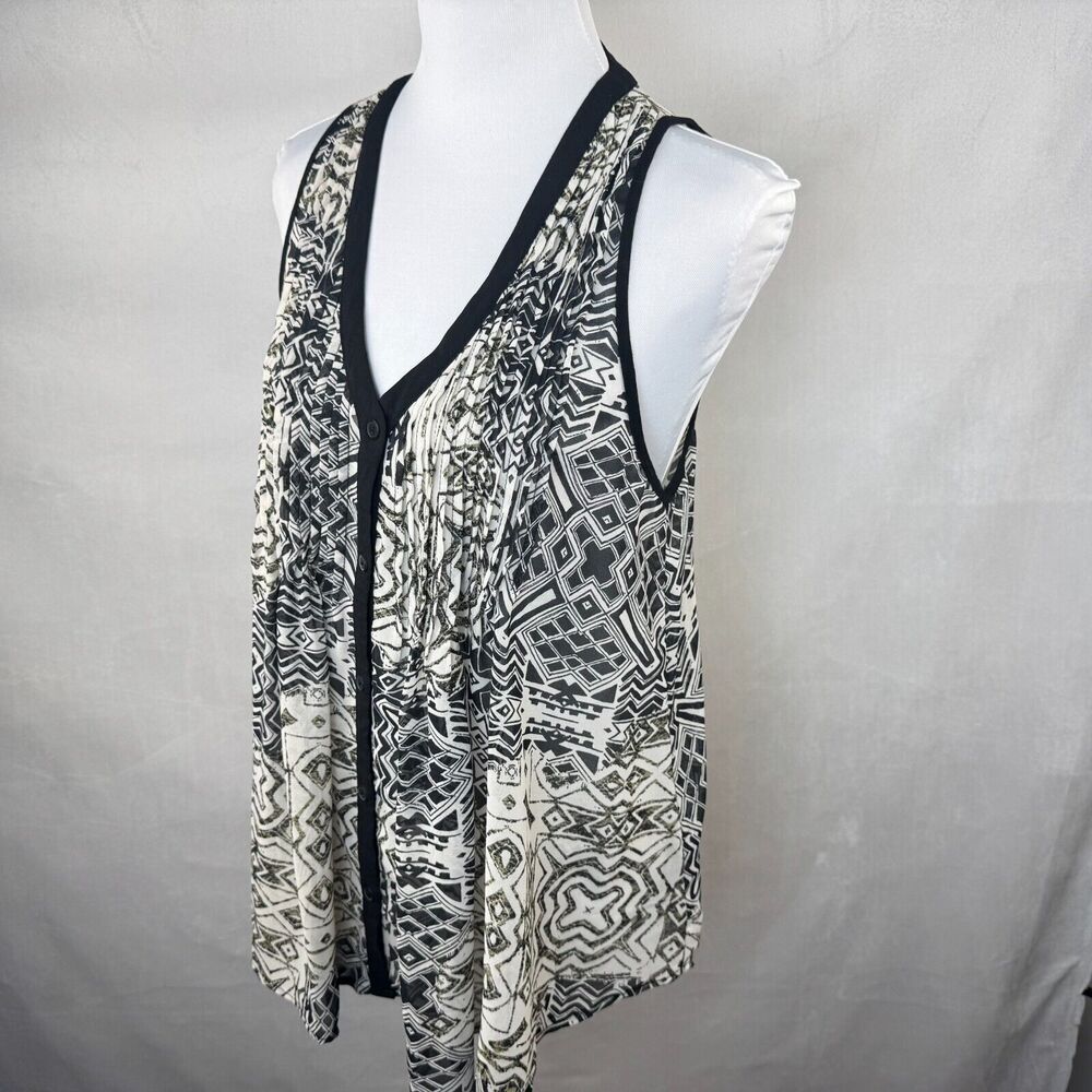 Forever 21 Sheer Tunic Sz M Geometric VNeck Button Down Black Trim Sleeveless
