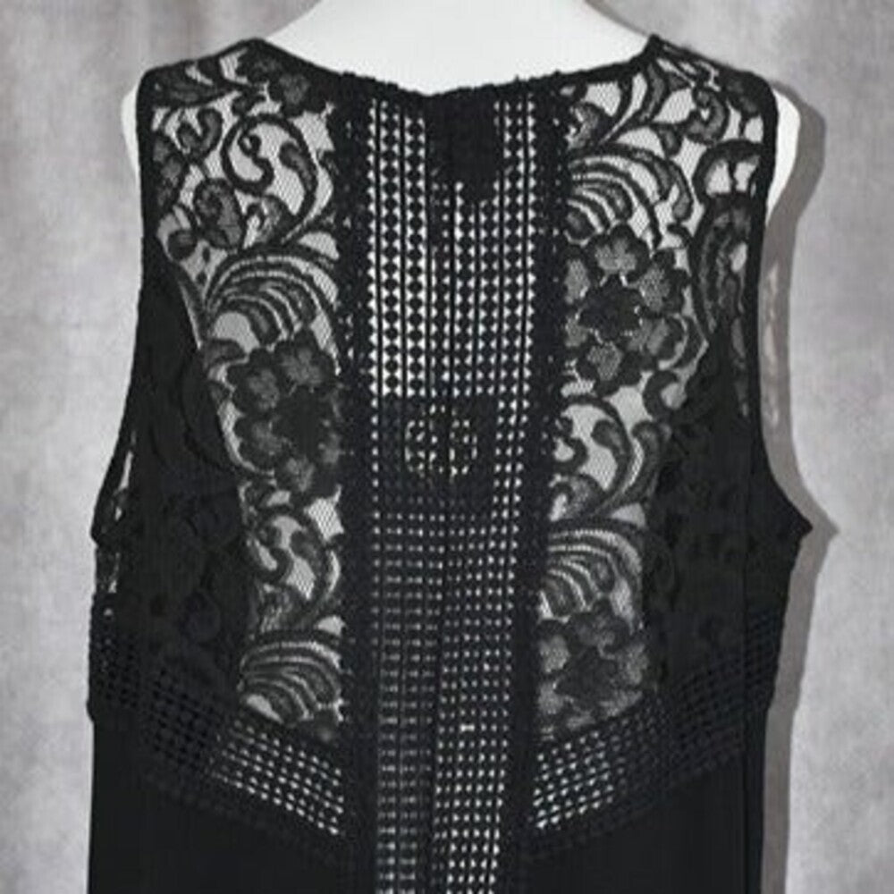 Bobeau Black Top Women Sz 1X Back Lace Crochet Sleeveless Scoop Neckline NWT