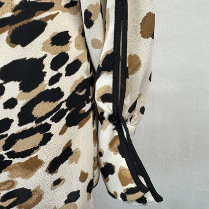 Chico’s Blouse Sz 00 Cheetah Print V Neck Long Split Black Trim Sleeve