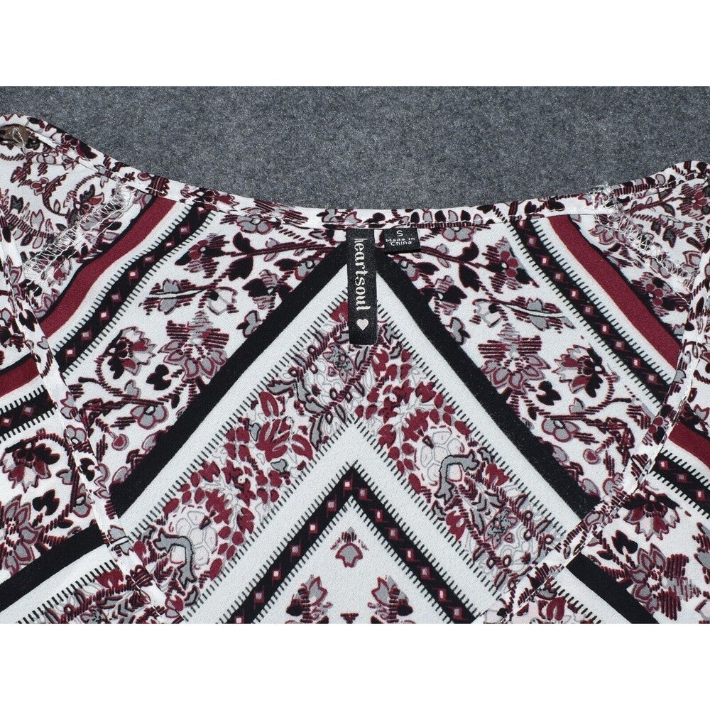 Heart Soul Boho Burgundy Floral V-neck Long Sleeve Blouse - Size Small