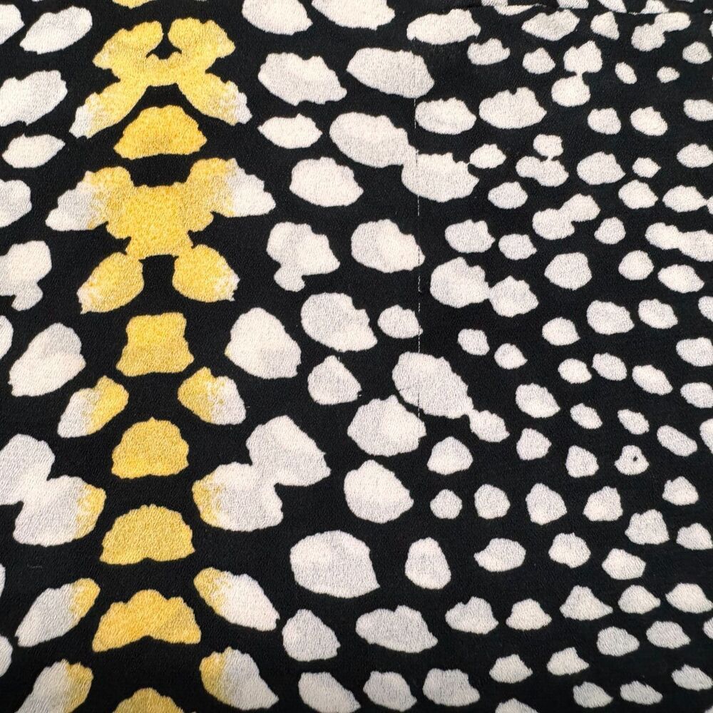 Chaus New York Top Sz M Yellow Black White Safari Front Zip V-Neck Sleeveless
