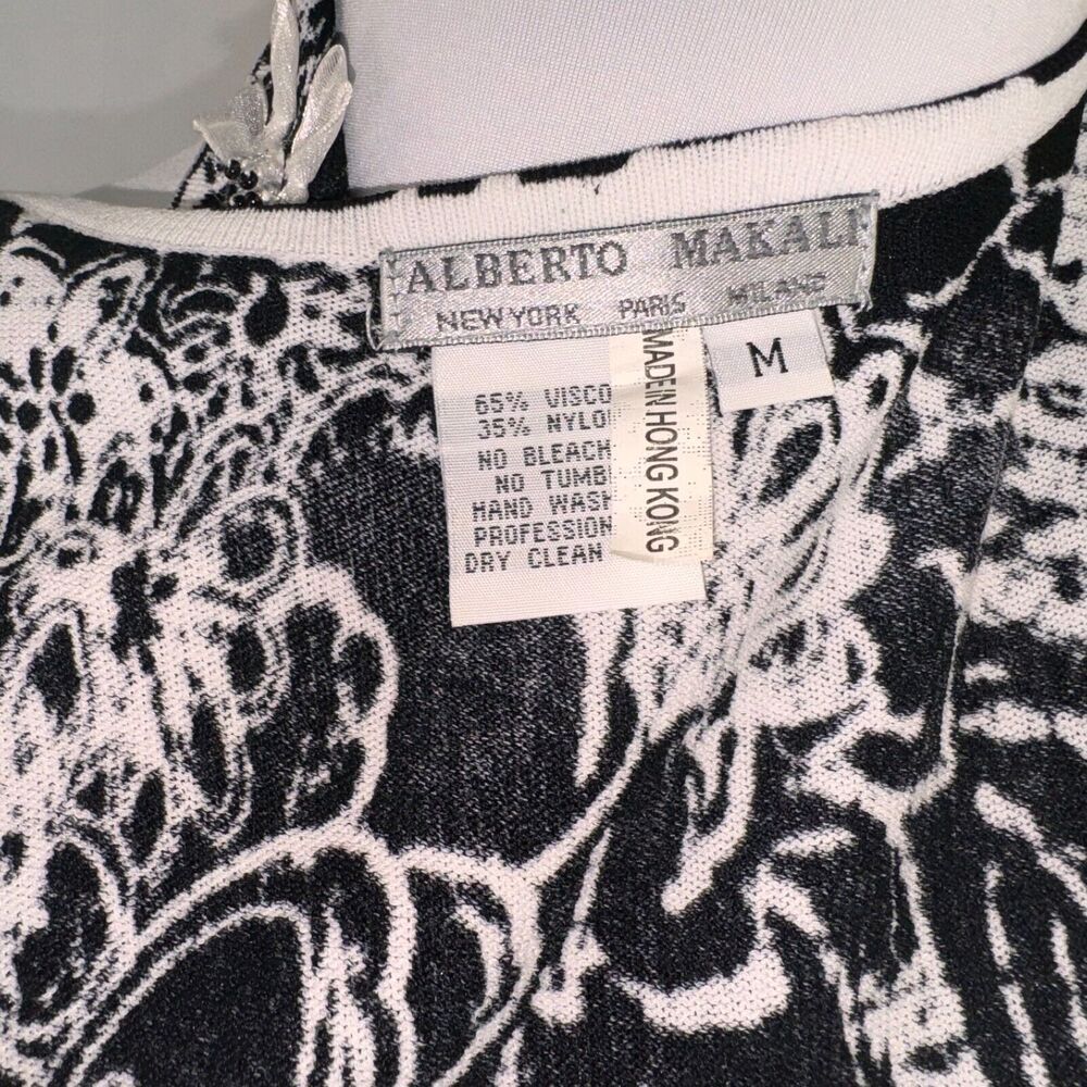 Alberto Makali Knit Top Sz M attached flowers with some Beads scoop neck