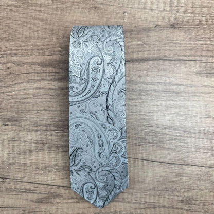 Pronto Uomo Men's Neck Tie Gray Silver Paisley Print Hand Made Silk Blend