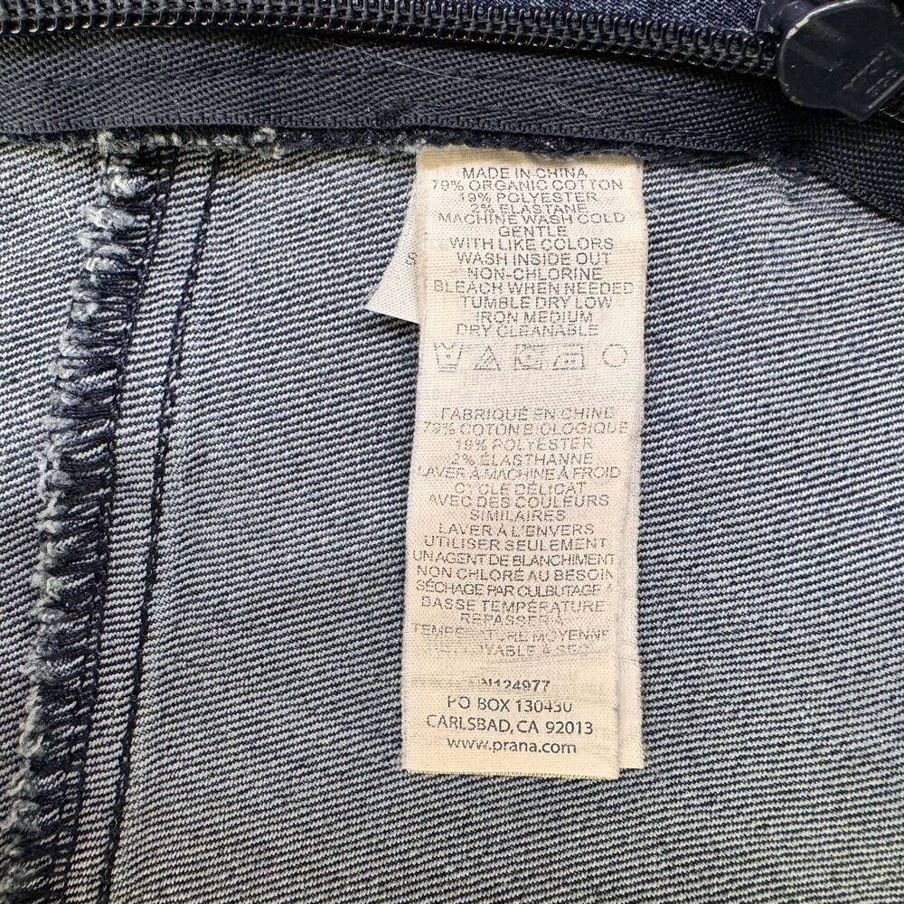 Prana Women Blue Denim Stretch Skirt Sz 2 Side Zip Closure two front pockets